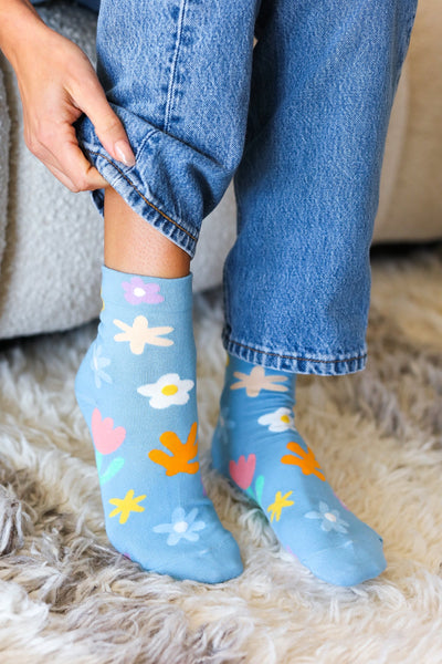 Blue Skies Floral Ankle Socks