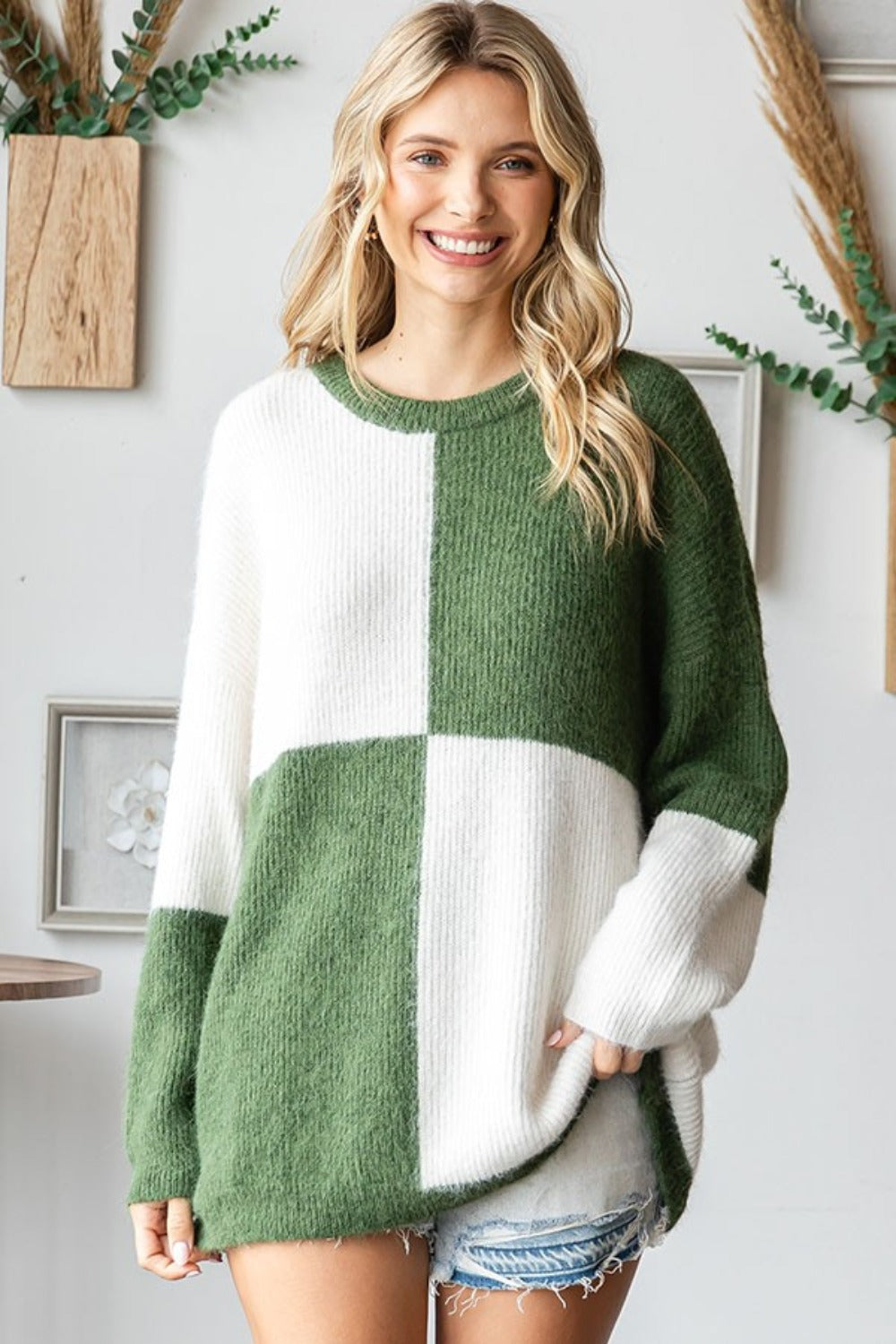 Angel Color Block Round Neck Long Sleeve Ribbed Sweater