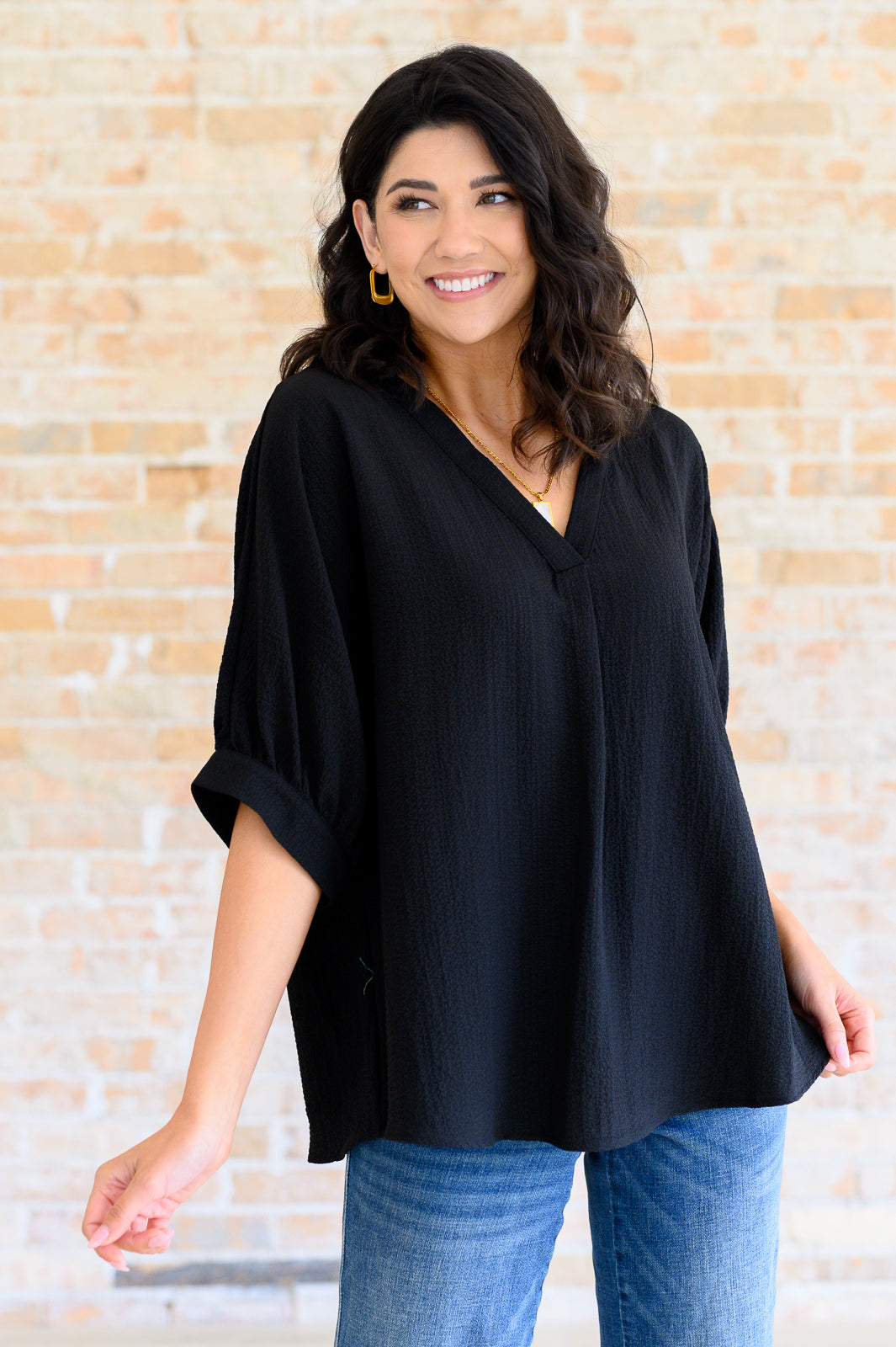 Gina V-Neck Blouse in Black