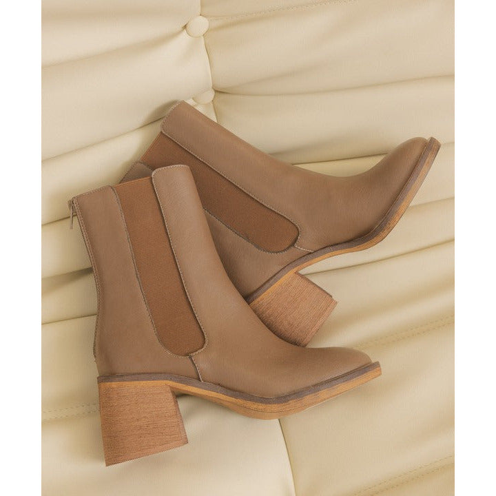 Olivia Chelsea Heel Boots