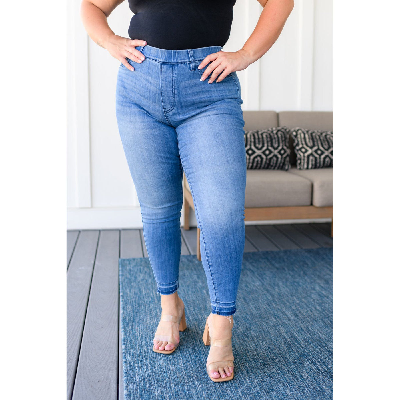 Judy Blue Manda High Rise Pull on Release Hem Skinny Jeans