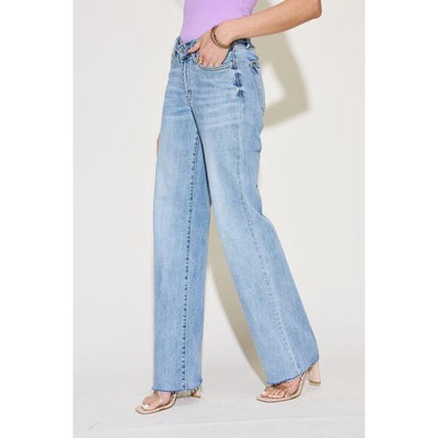 Judy Blue Gracie V Front Waistband Straight Jeans